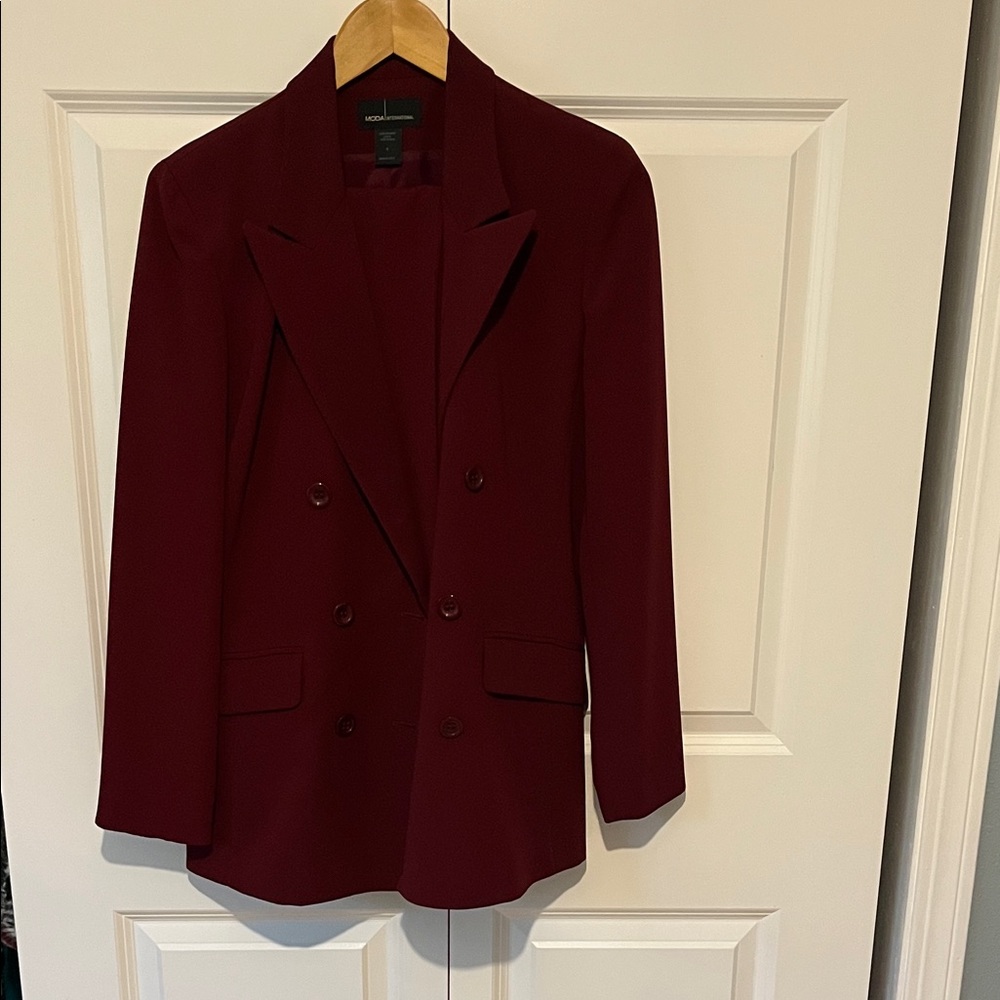 Moda Women's Deep Red (burgundy like) Blazer and pants set